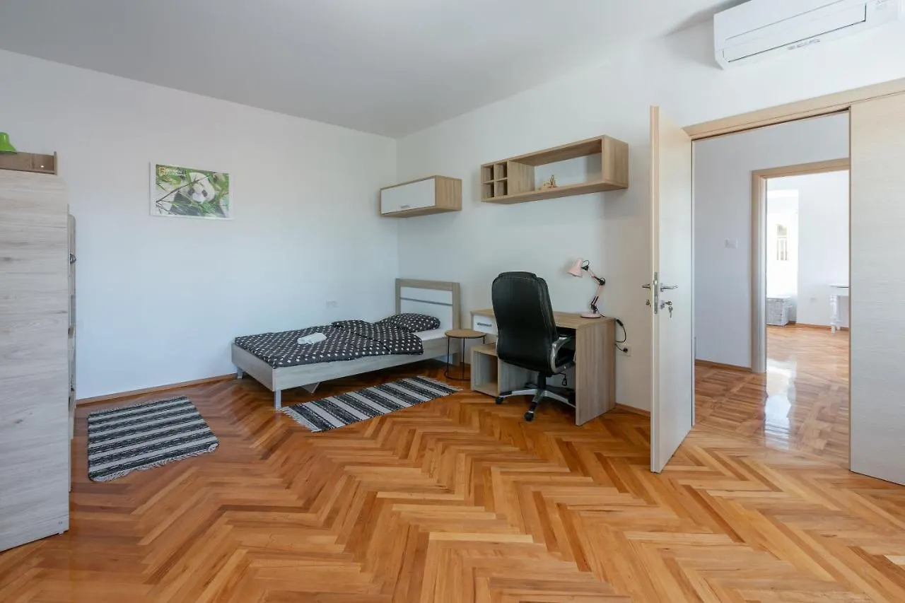Holiday home House Tinac Villa Crikvenica